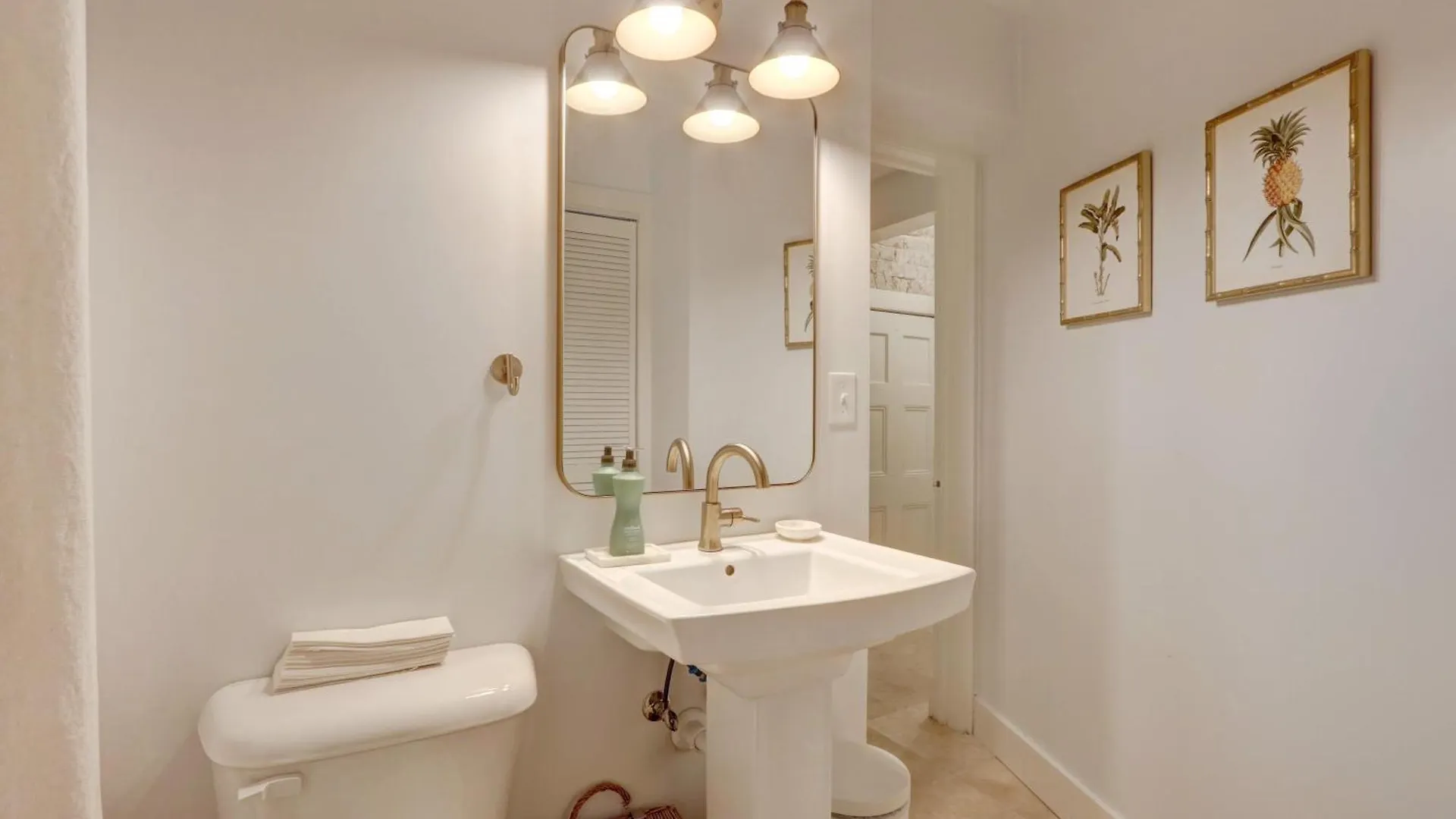 Elsewhere On Madison Square Garden Savannah Appartement
